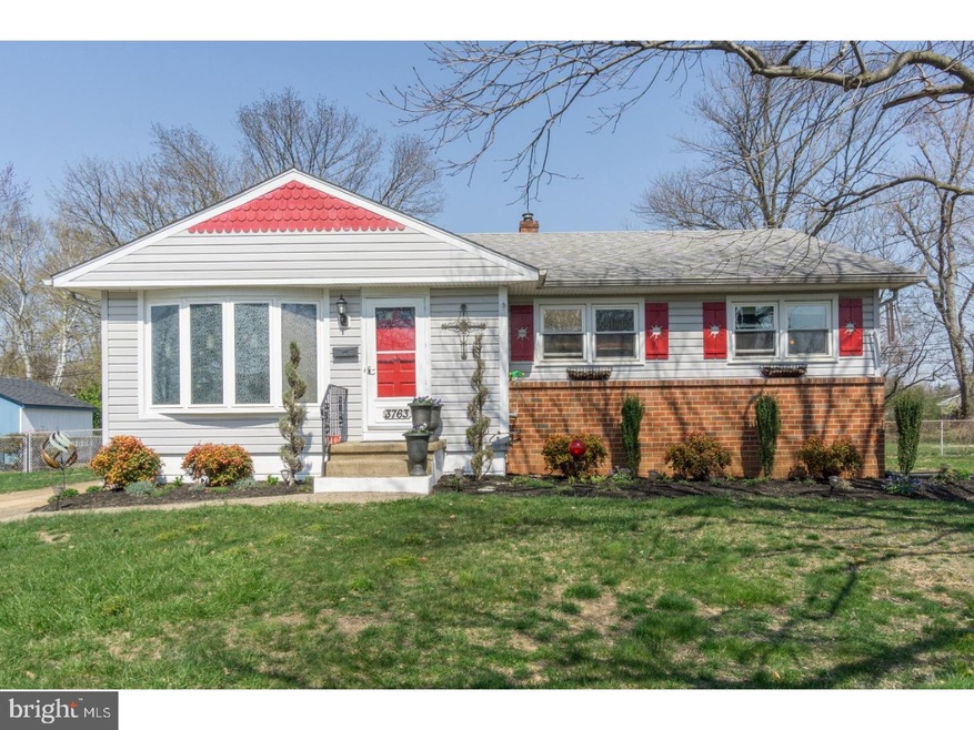 3763 Susan Ln, Brookhaven, PA 19015 - photo 1