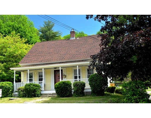 8 Blackstone St, Blackstone, MA 01504 - photo 1