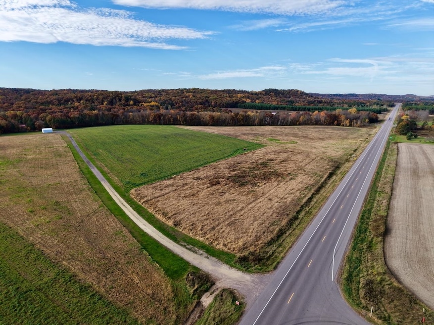 000 Us Highway 10, Fairchild, WI 54741 - photo 1