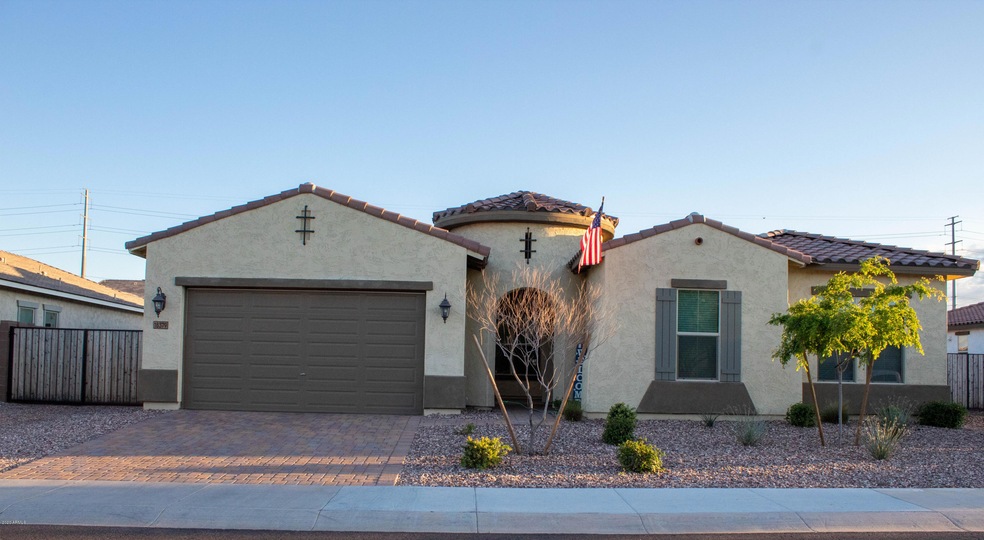 18379 W Devonshire Ave, Goodyear, AZ 85395 - photo 1