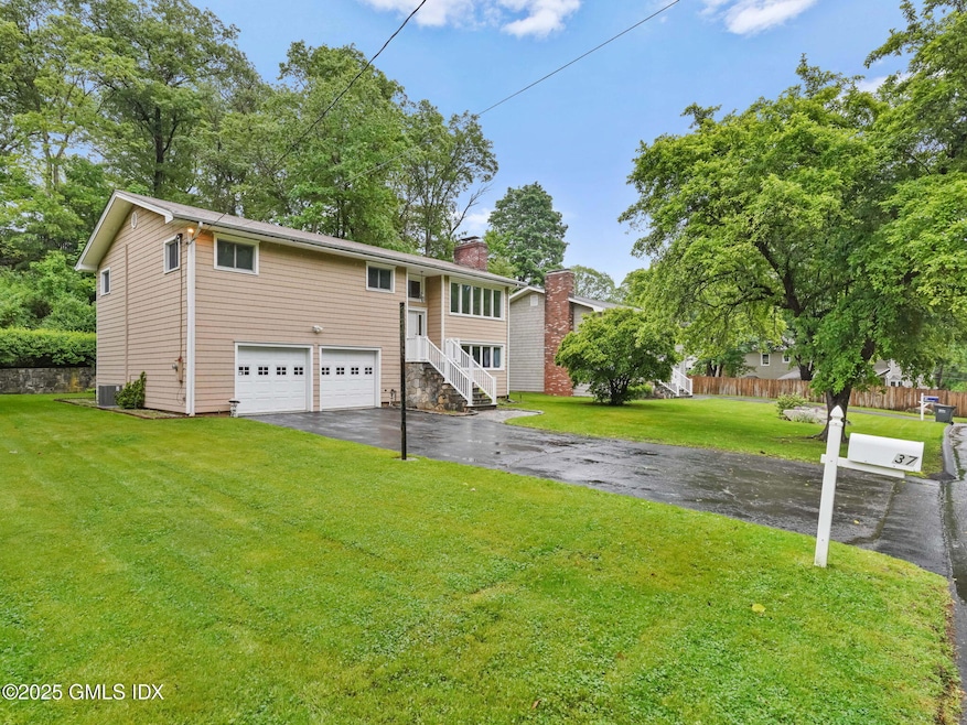 37 Windsor Lane