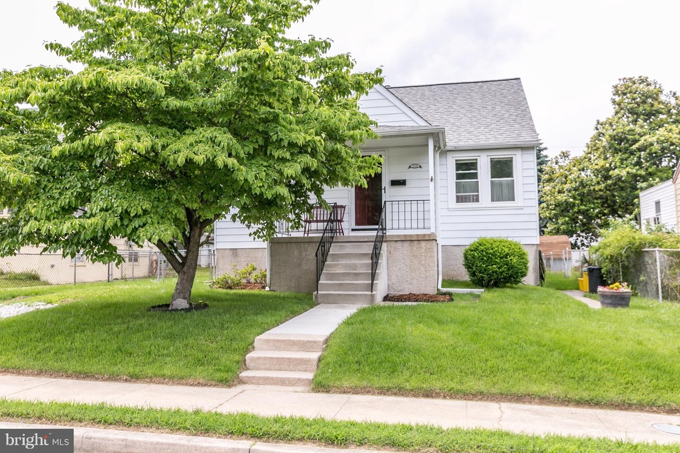 714 Maryland Ave, Essex, MD 21221 - photo 1