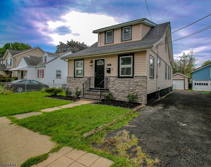 914 Ray Ave, Union, NJ 07083 - photo 1