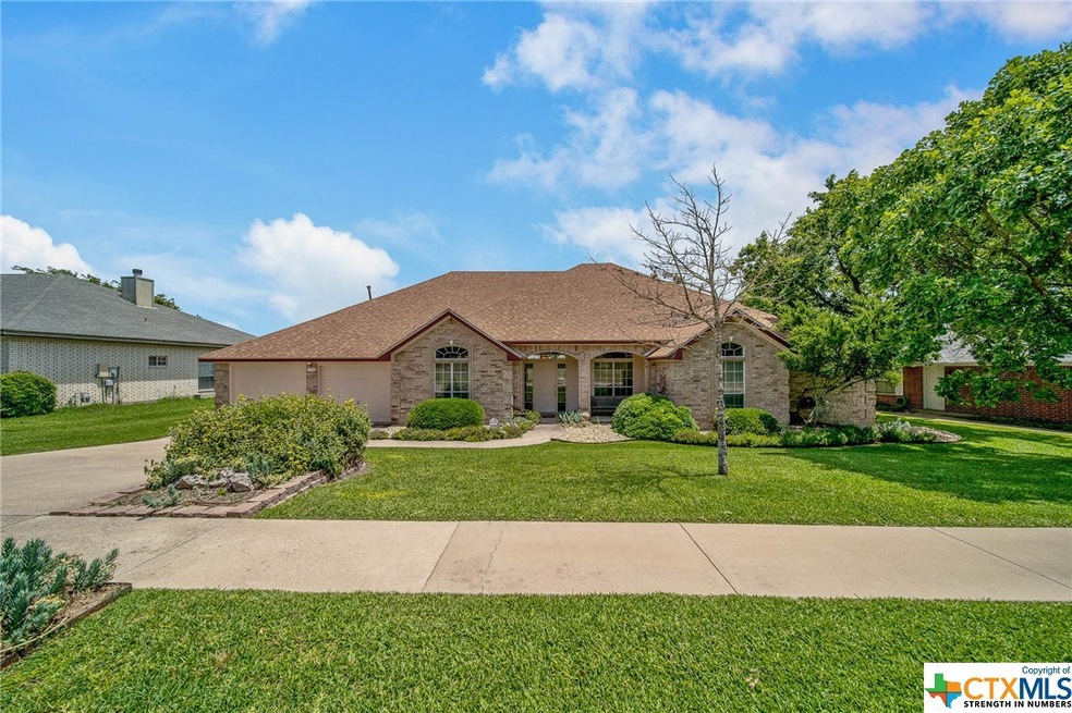 1009 Kim Ave, Copperas Cove, TX 76522 - photo 1