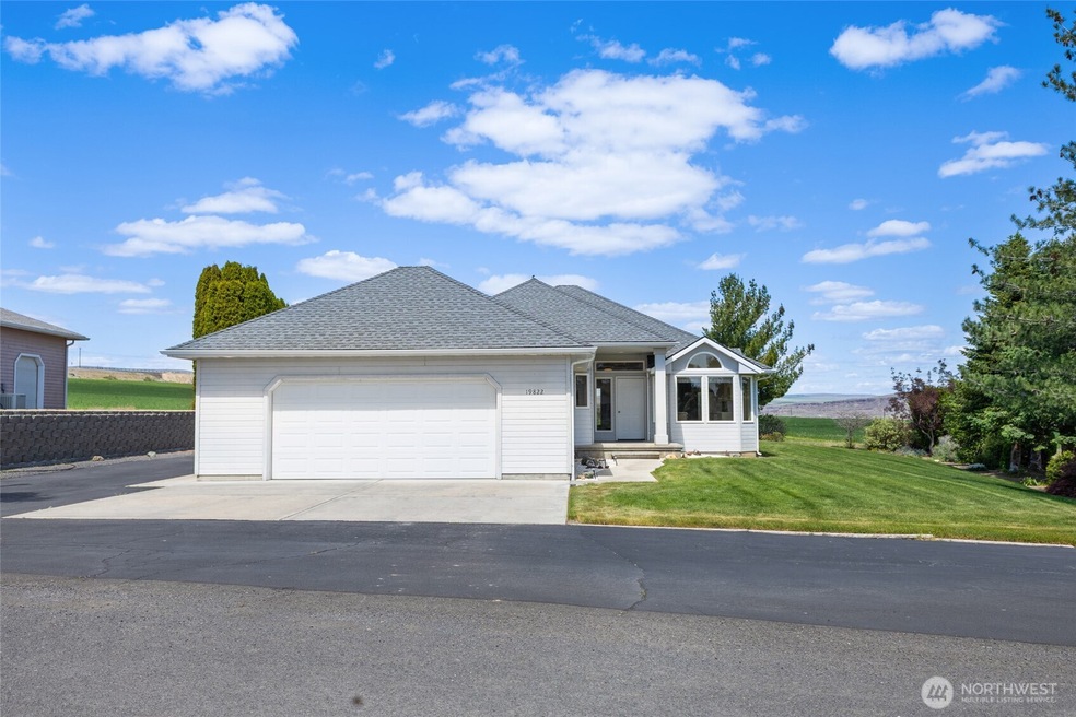 Under Contract $450,000