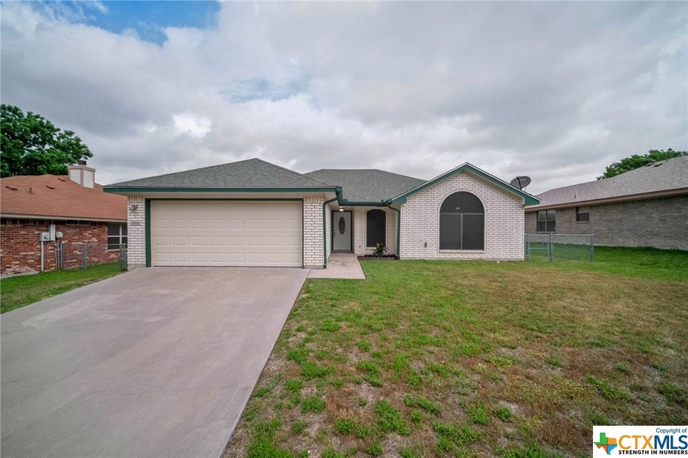 2205 Mattie Cir, Copperas Cove, TX 76522 - photo 1