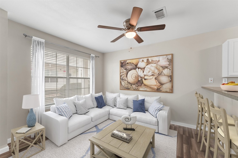 44422 U S 290 Business unit 12, Prairie View, TX 77445 - photo 1