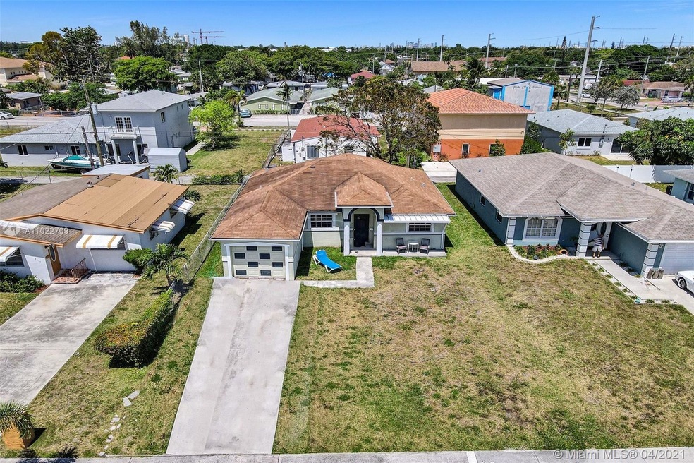 2213 Atlanta St, Hollywood, FL 33020 - photo 1