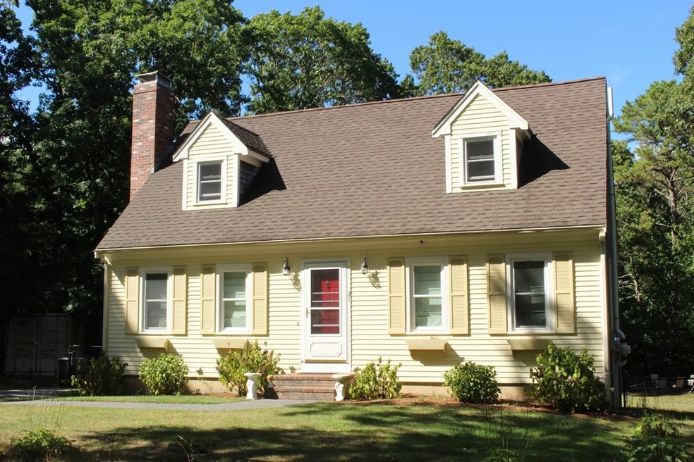 31 Windsor Way, Mashpee, MA 02649 - photo 1