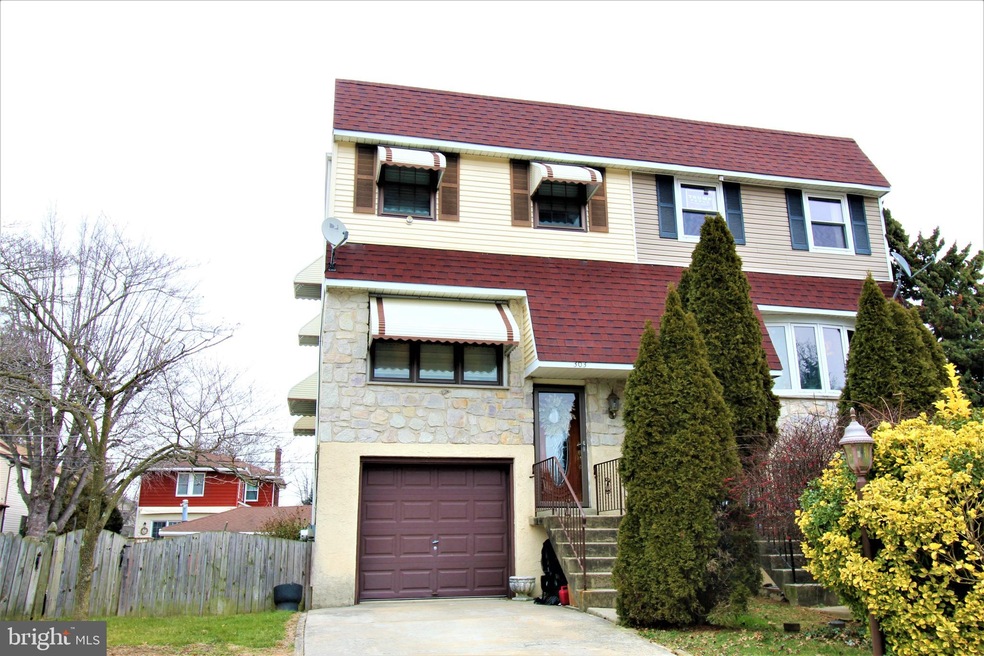 303 Patricia Ln, Secane, PA 19018 - photo 1