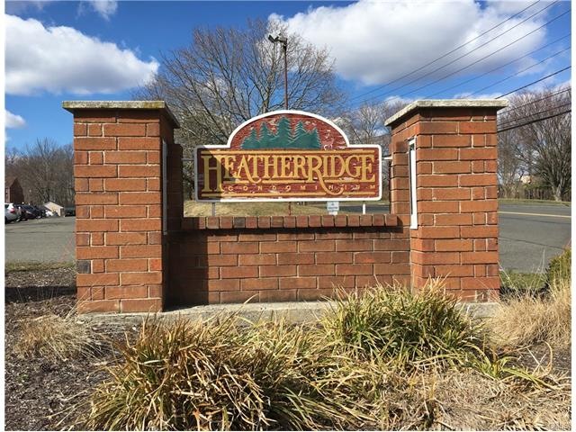 131 Heather Ridge unit 131, Shelton, CT 06484 - photo 1