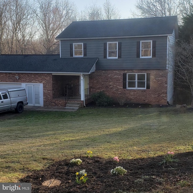 722 Hope Rd, Stafford, VA 22554 - photo 1