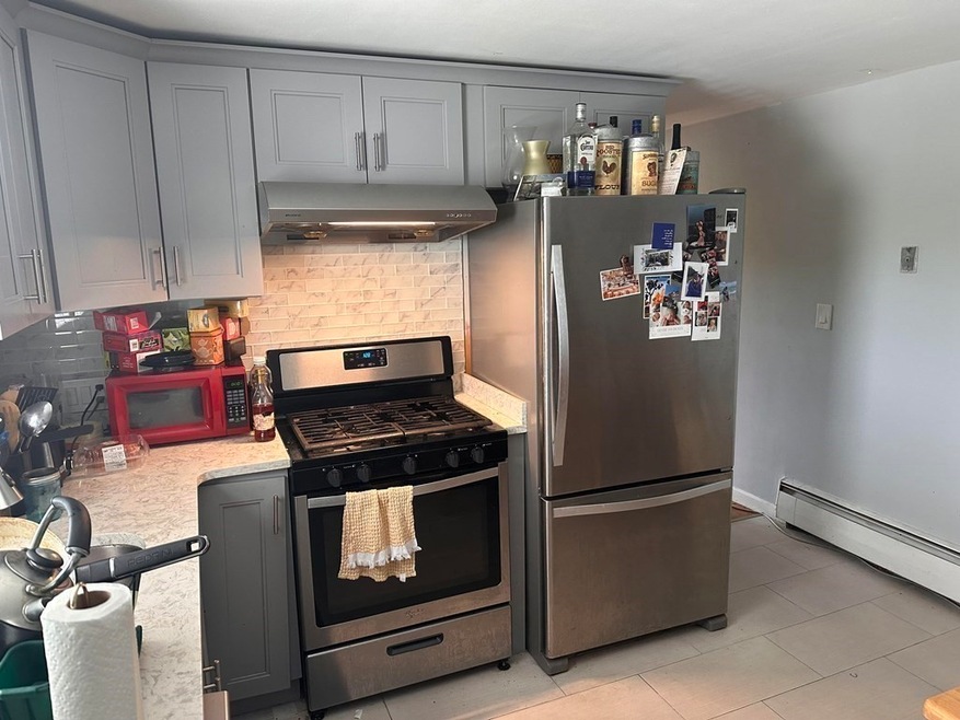 246 Quincy Shore Dr unit 4, Quincy, MA 02171 - photo 1