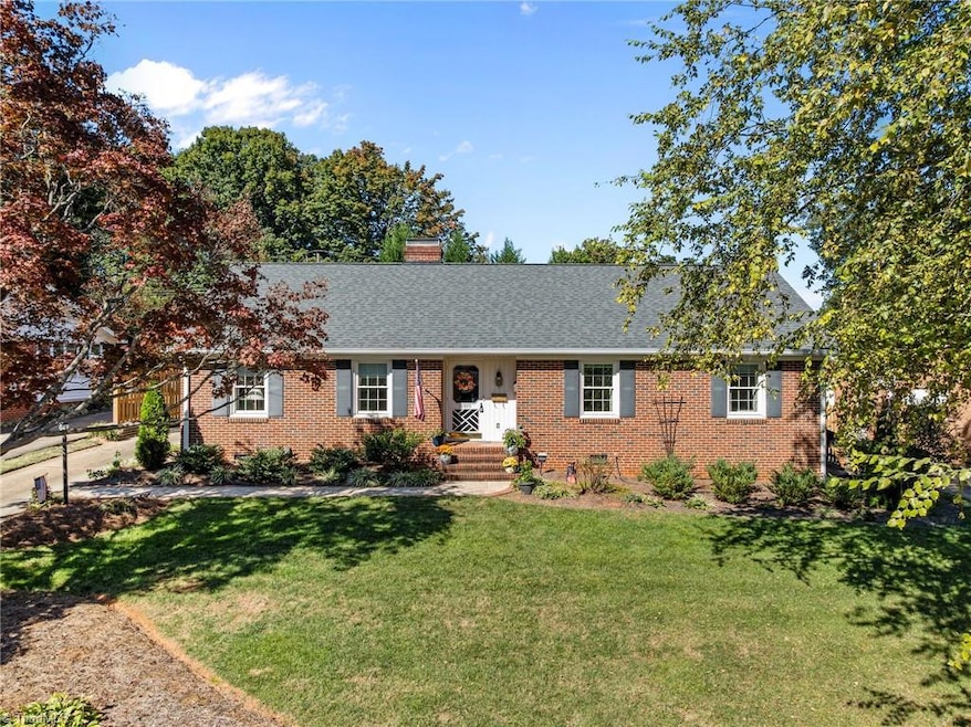 Under Contract $379,900