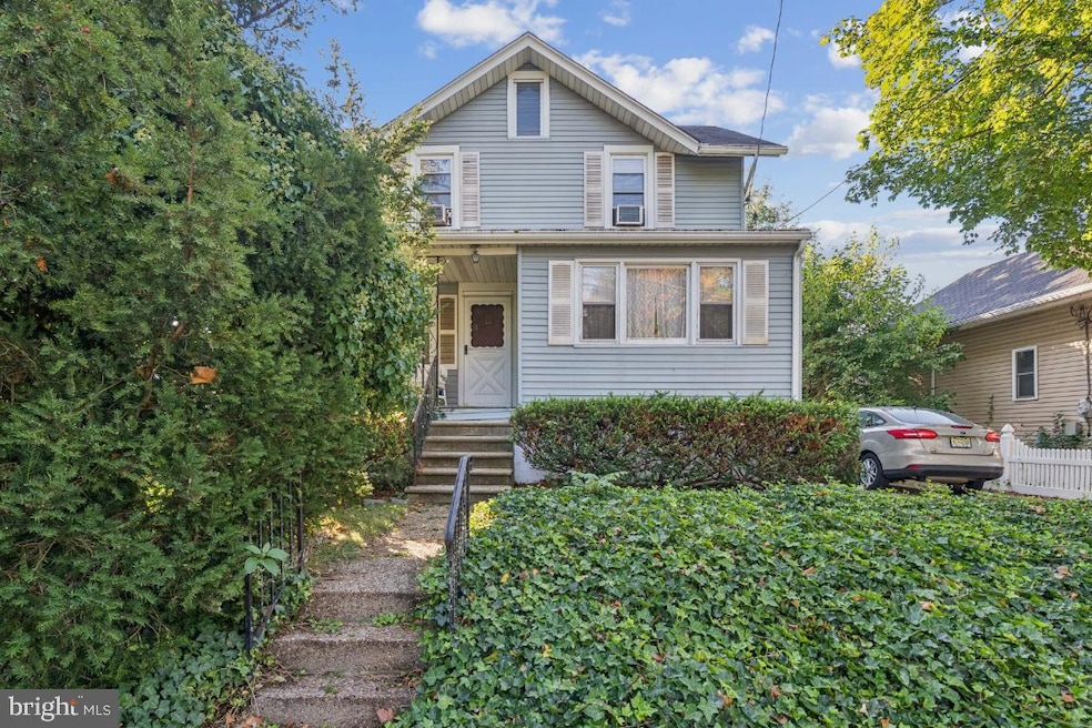 432 W Pine St, Audubon, NJ 08106 - photo 1