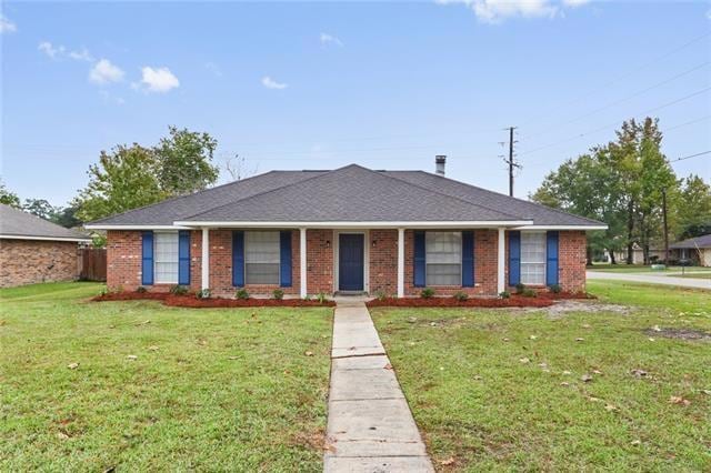 301 Lake Village Blvd, Slidell, LA 70461 - photo 1