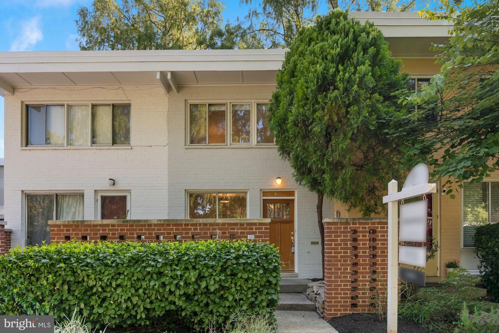 845 3rd St SW unit 301, Washington, DC 20024 - photo 1