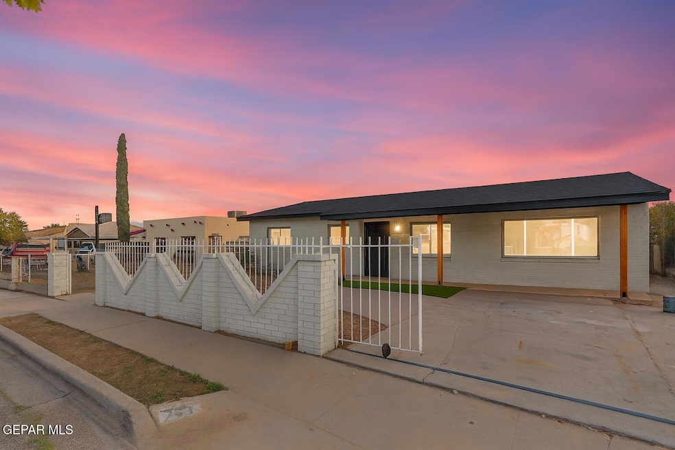 For Sale $241,950 • Co-Listing Agent