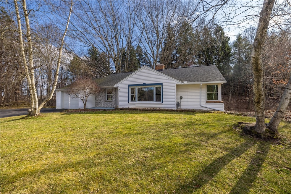 141 Pine Hill Rd, Spencerport, NY 14559 MLS R1524218