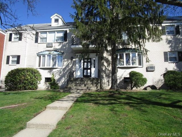 26 Bon Aire Cir unit 1206, Suffern, NY 10901 - photo 1