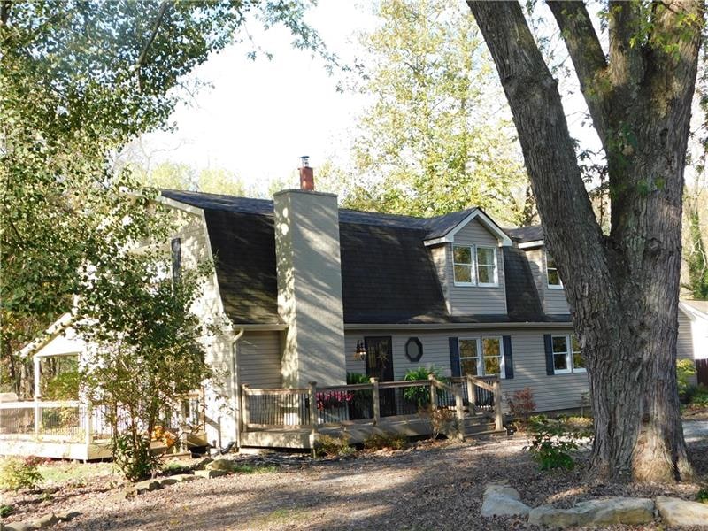 Sitting on 1.25 park like acres, this lovely home 