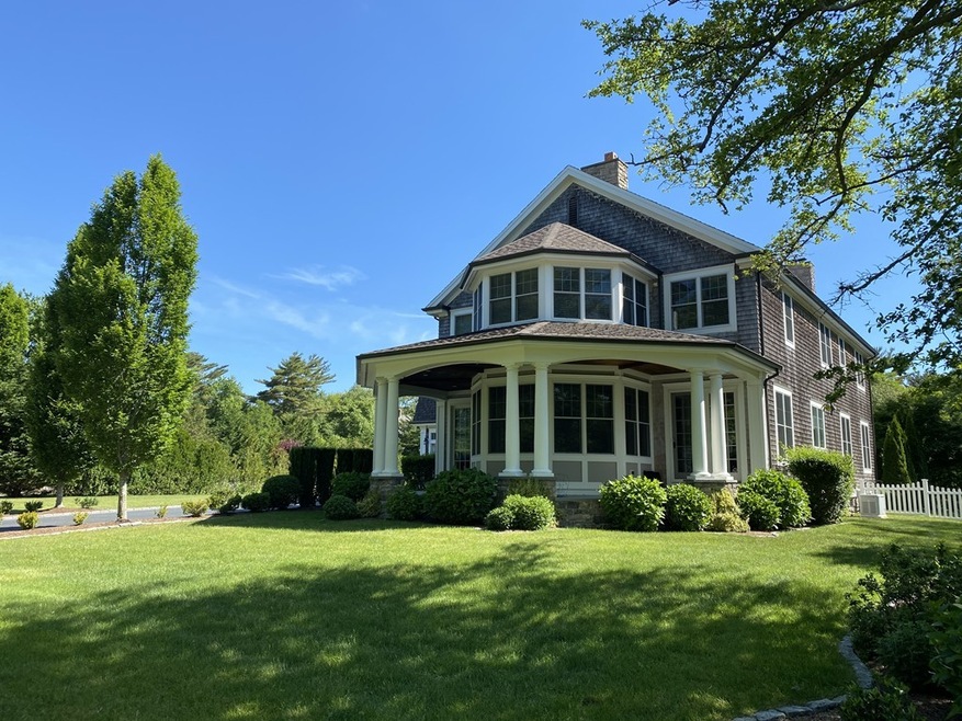 71 Elm St, South Dartmouth, MA 02748 - photo 1