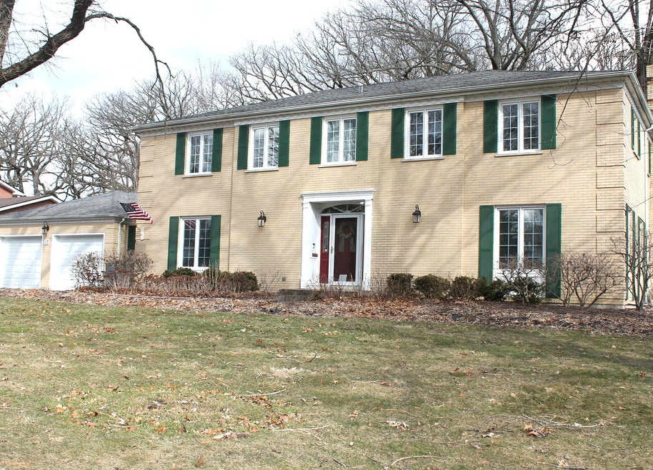 Exterior Front