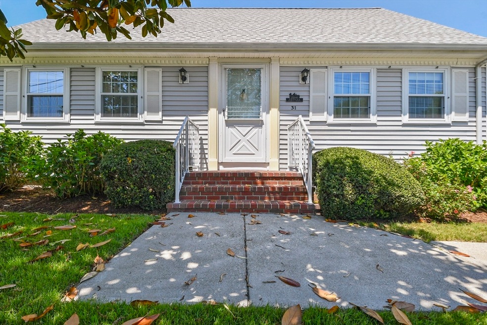 31 Kevin Dr, North Dartmouth, MA 02747 - photo 1