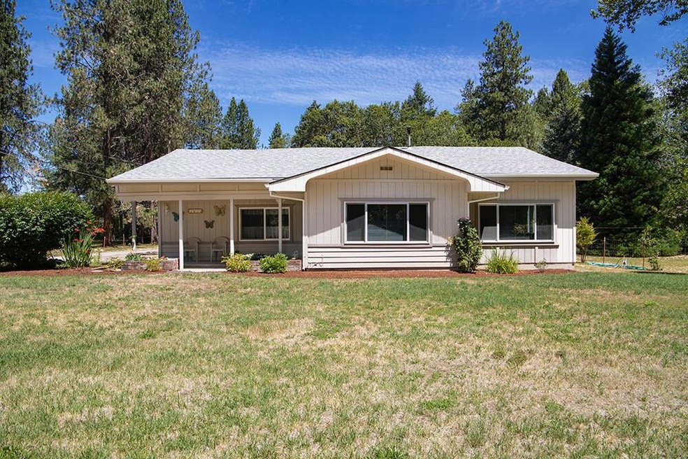 2612 Sand Creek Rd, Grants Pass, OR 97527 - photo 1