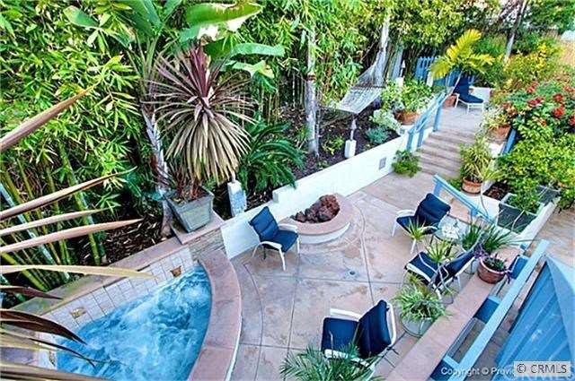 A SLICE OF PARADISE