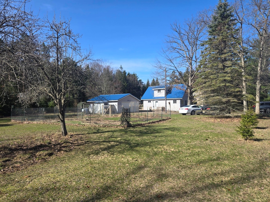 2913 County Line Rd W, Manistee, MI 49660 - photo 1