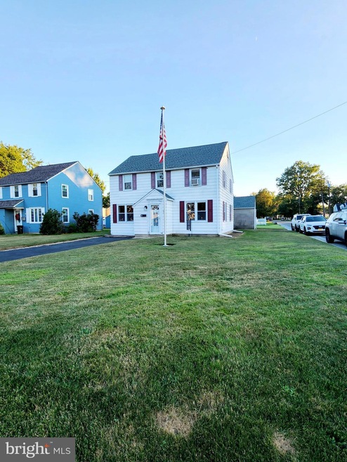 34 Maplewood Ave, Penns Grove, NJ 08069 - photo 1