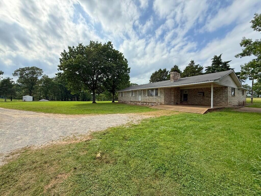 Pending $139,900 • Co-Listing Agent