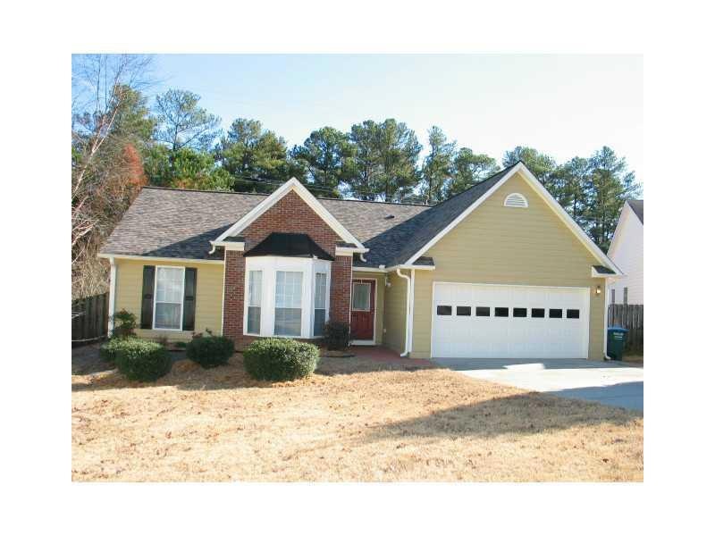 Exterior Front. Move-in ready 3 Bedroom/2 Bath hom
