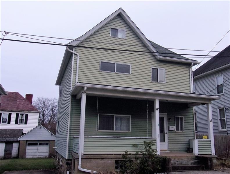 Welcome home to 3 Maple Street Trafford. 4 bedroom