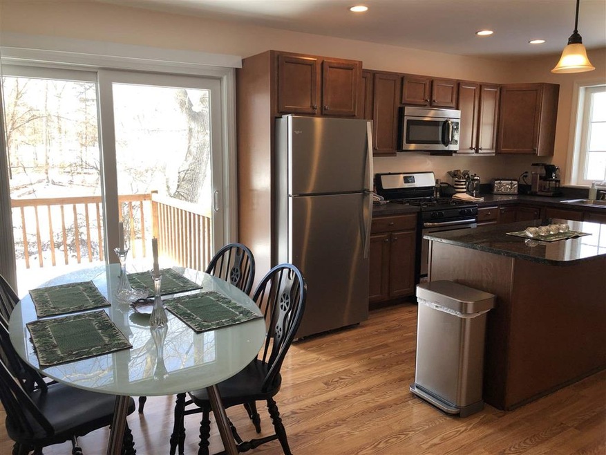 42 Riverside Dr, Greenland, NH 03840 - photo 1