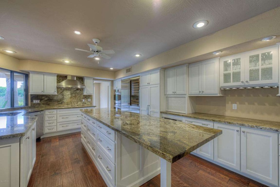 008_Kitchen