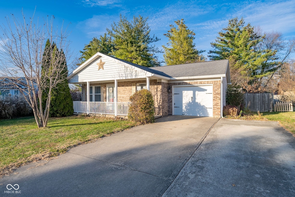 1020 Talon Ct, Greencastle, IN 46135 - photo 1