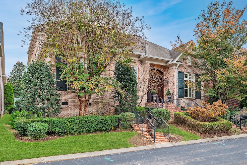 918 Bowring Park, Nashville, TN 37215 MLS RTC2593064