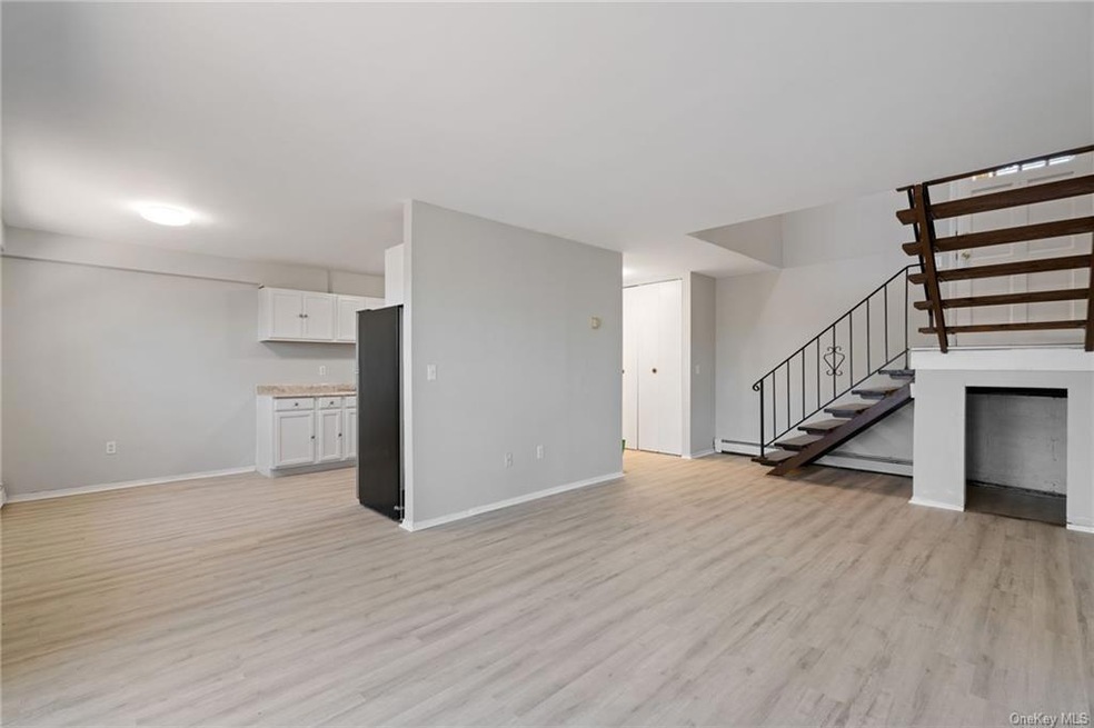 32 Alpine Dr unit G, Wappingers Falls, NY 12590 - photo 1