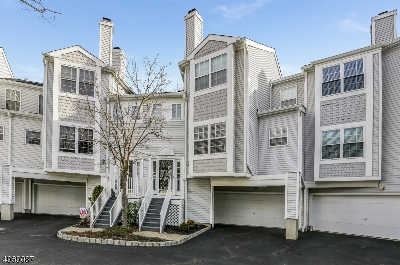 1609 Northcrest Terrace, Whippany, NJ 07981 - photo 1