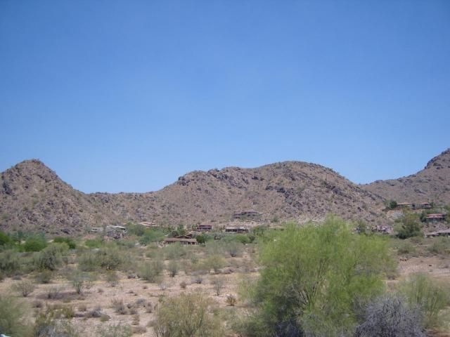 MAJESTIC MOUNTAIN VIEWS
