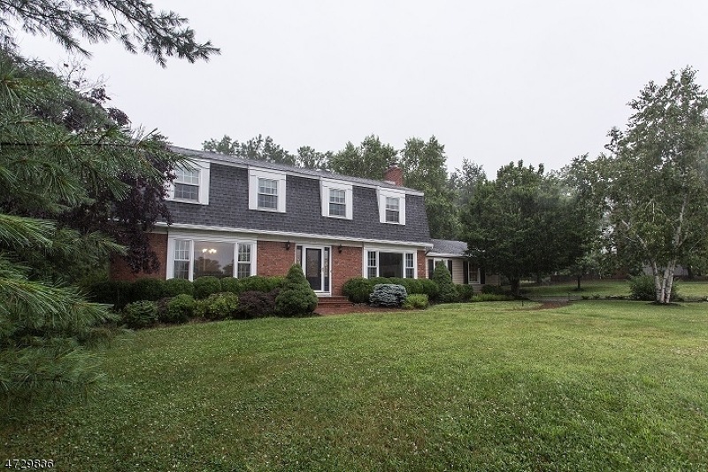 26 Whispering Hills Dr, Annandale, NJ 08801 - photo 1