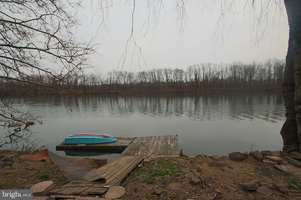 38 E Indian Ln, Norristown, PA 19403 - photo 1