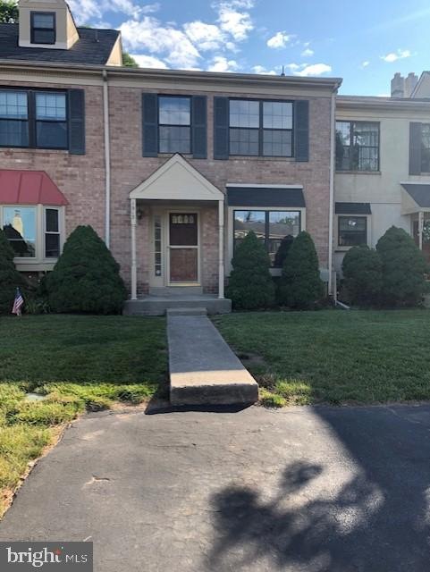 1913 Yorktown N, Norristown, PA 19403 - photo 1