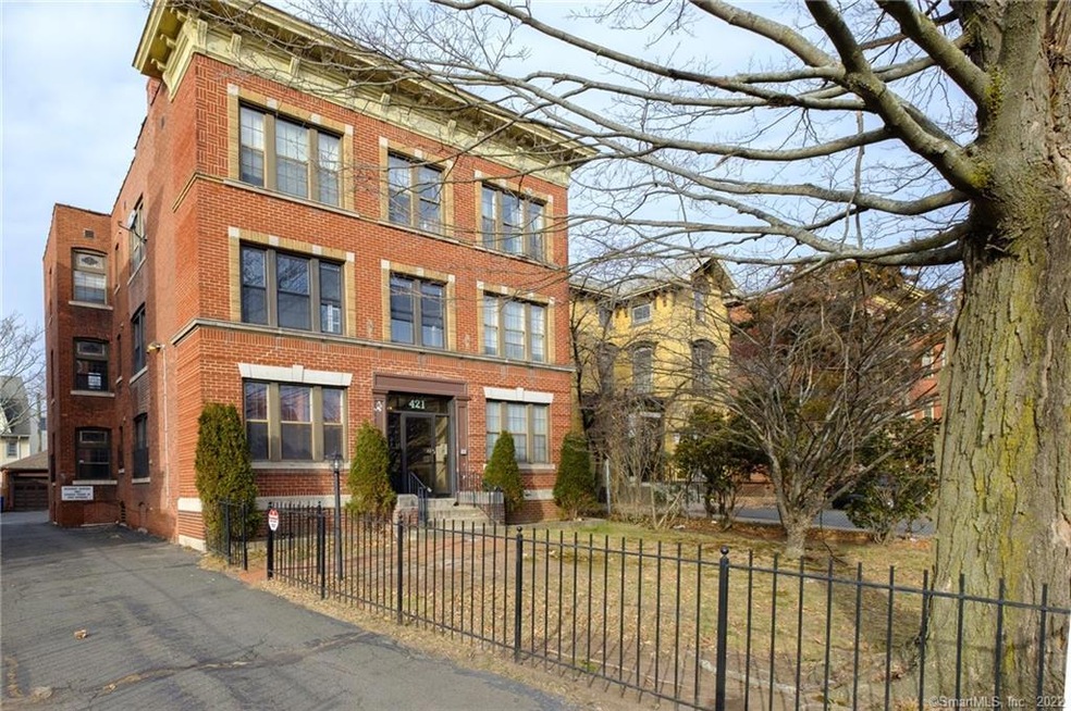 421 Wethersfield Ave unit D, Hartford, CT 06114 - photo 1