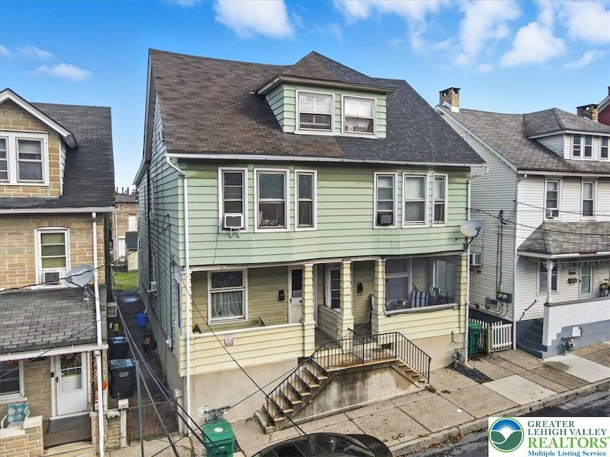 For Sale $199,999 • Co-Listing Agent