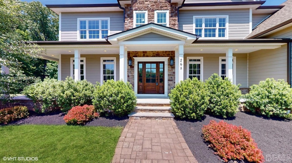 Sold $1,800,000 • Co-Listing Agent