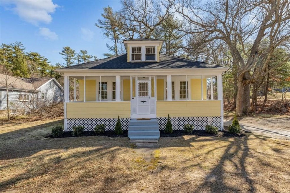 624 State St, Hanson, MA 02341 - photo 1