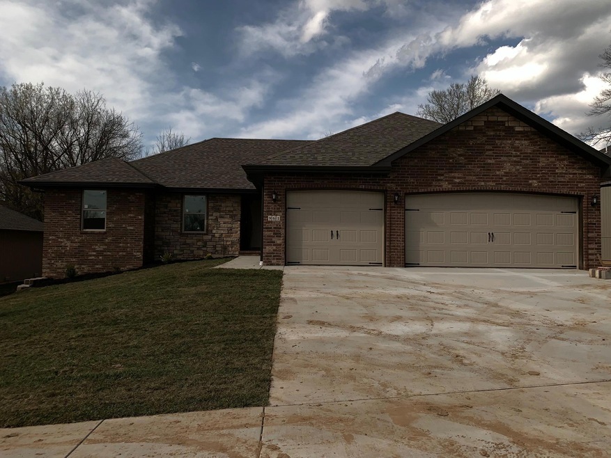 961 E Lakota St, Nixa, MO 65714 - photo 1